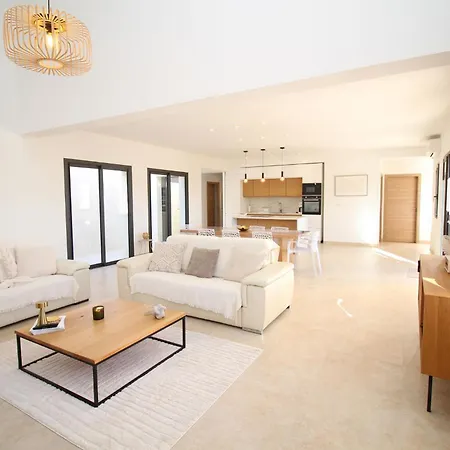 Villa Familiale Avec Piscine,15 Min Des Plages Lavatoggio