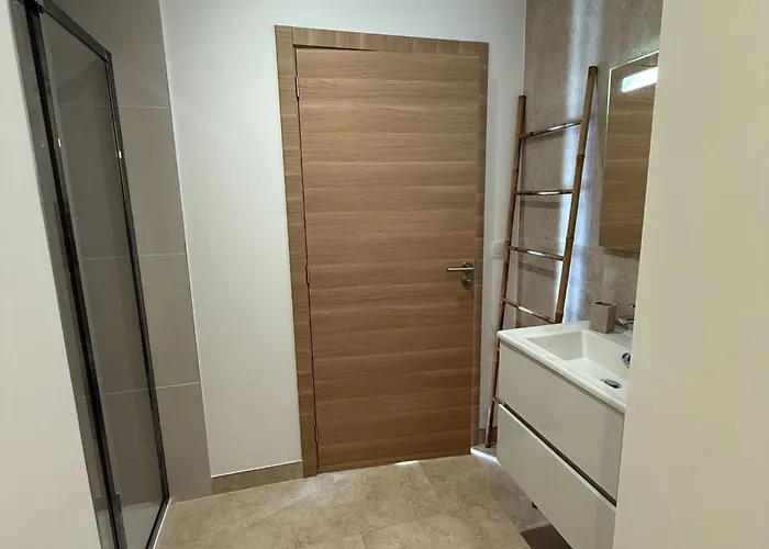 Familiale Avec Piscine,15 Min Des Plages Lavatoggio