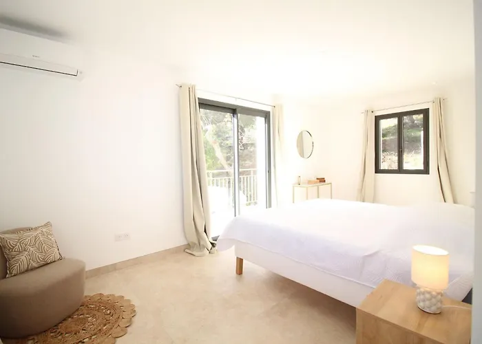 Familiale Avec Piscine,15 Min Des Plages Villa