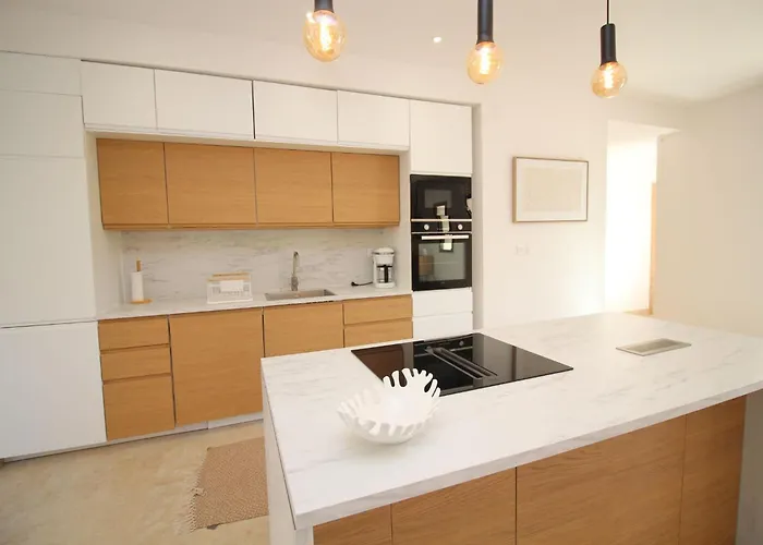 Familiale Avec Piscine,15 Min Des Plages