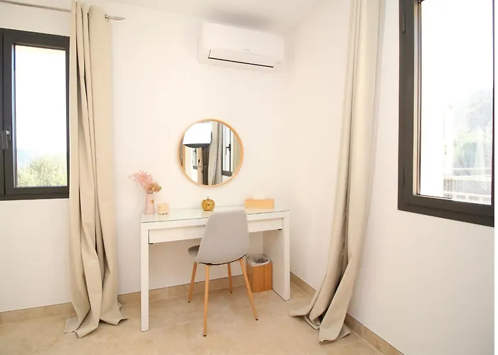 Familiale Avec Piscine,15 Min Des Plages Villa