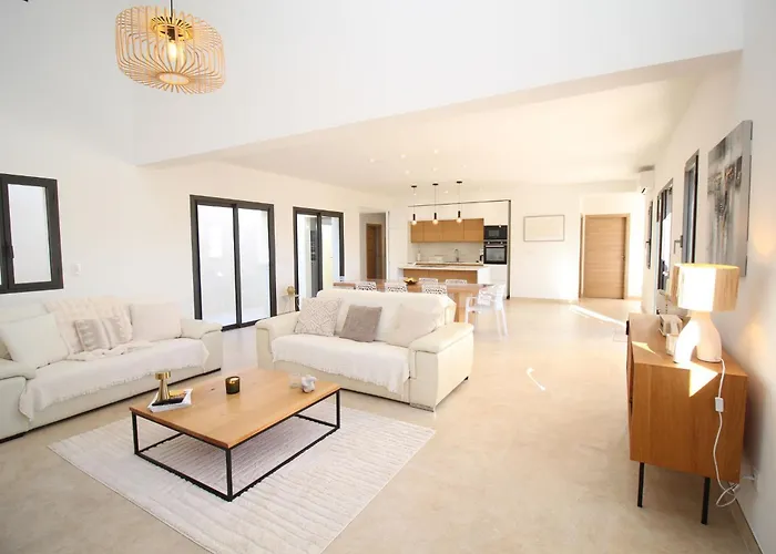 Villa Familiale Avec Piscine,15 Min Des Plages Lavatoggio